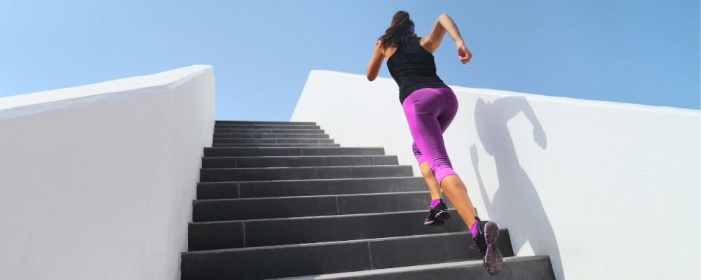 HIIT vs. Cardio: Was ist besser für Herz, Muskeln &amp; Fettverbrennung? - HIIT vs. Cardio: Was ist besser für Herz, Muskeln &amp; Fettverbrennung?