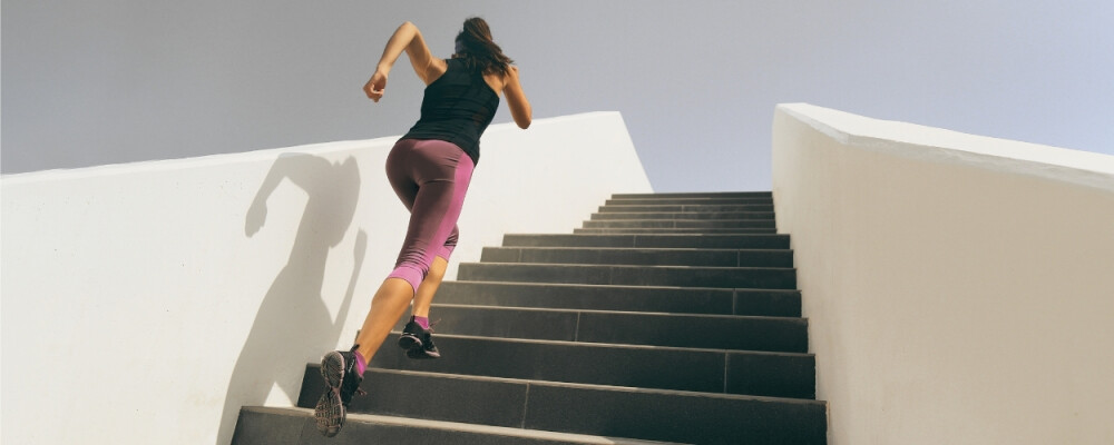 HIIT vs. Cardio: Was ist besser für Herz, Muskeln &amp; Fettverbrennung? - HIIT vs. Cardio: Was ist besser für Herz, Muskeln &amp; Fettverbrennung?