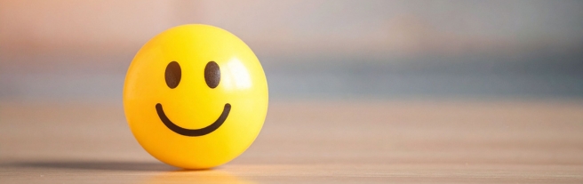 Bittertropfen machen gluecklich und sind gut fuer die Gesundheit